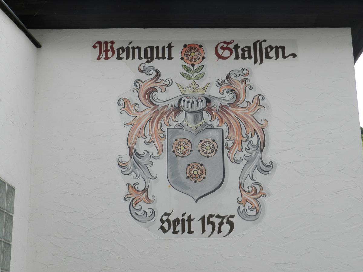Weingut Stassen Hotel Oberheimbach Exterior photo